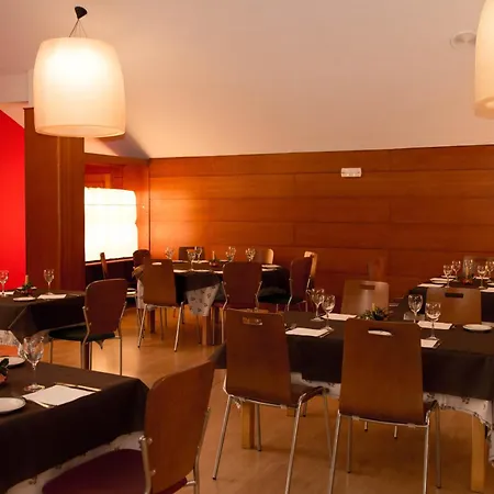 Snoe La Corza Blanca 3* Brañavieja