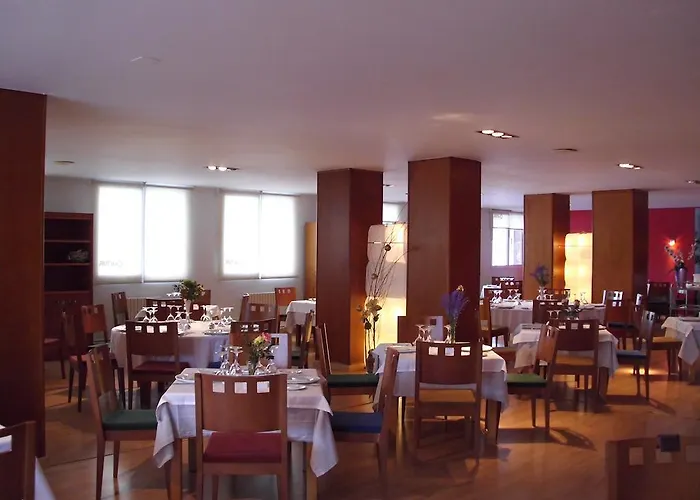 Snoe La Corza Blanca 3* Brañavieja