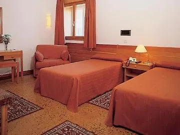 Hotel Snoe La Corza Blanca 3*